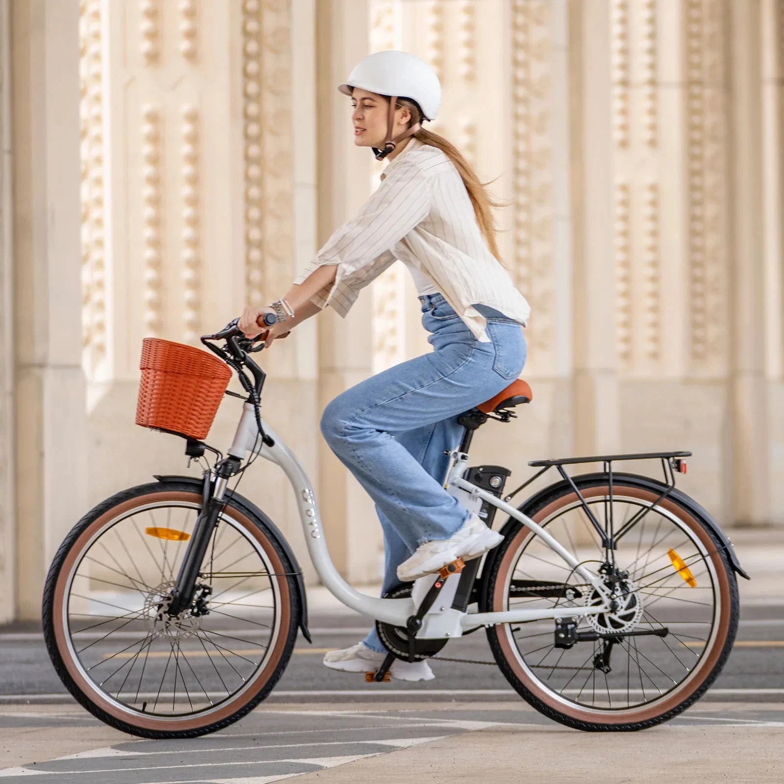 DYU C6 Pro Electric Bike 26" 250W 36V 15.6Ah City E-Bike 80km Range – UK Stock